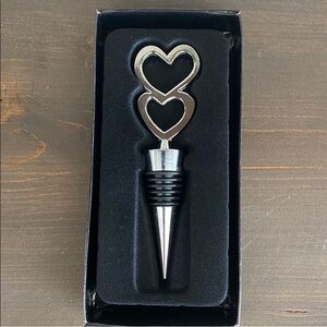 Simply Elegant Heart Bottle Stopper 💗 Silver